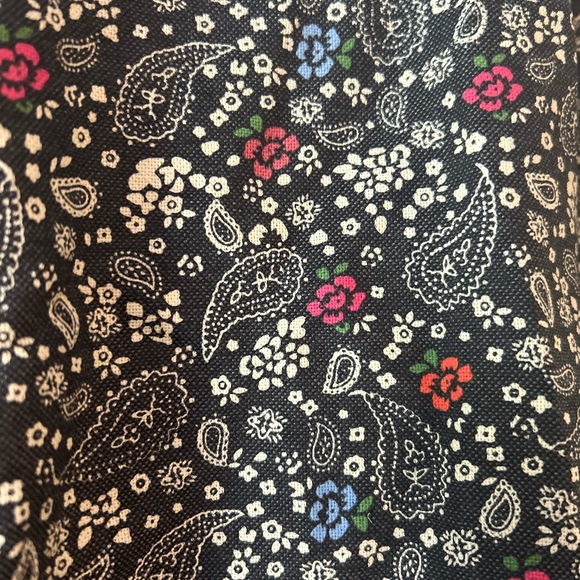 Floral Button Down - Picture 4 of 4